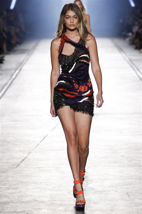 Joe Jonas Supports Girlfriend Gigi Hadid Model For Versace At Milan