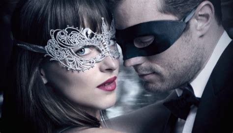 New Masquerade Masks From Fifty Shades Darker Masquerade Ball Scene