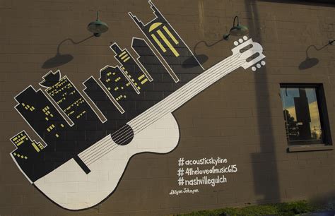 Photographing Wall Murals In Nashville
