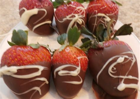 Sams Place Easy Chocolate Covered Strawberries
