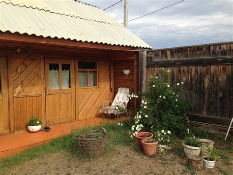 Chastnaya Usadba Osipovykh Prices And Cottage Reviews Khuzhir Russia