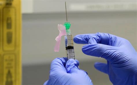 ค่ายมือถือ พร้อมเปิดช่องทาง ลงทะเบียนฉีดวัคซีน ที่ศูนย์ฉีดวัคซีนบางซื่อ 29 ก.ค.นี้ เน้น 2 กลุ่ม อายุ 18 ปี. ในประเทศ - กทม.เปิดขั้นตอนลงทะเบียน ฉีดวัคซีนโควิด-19