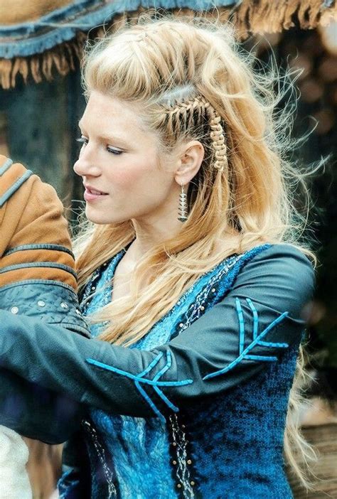 Viking hairstyles famously combine long hair & braids but there are many other lengths & styles 1. Pin by Lauren on Vikings | Viking hairstyles female ...