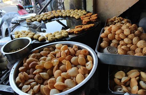10 Best Street Foods Of Kolkata 2020 Fabhotels