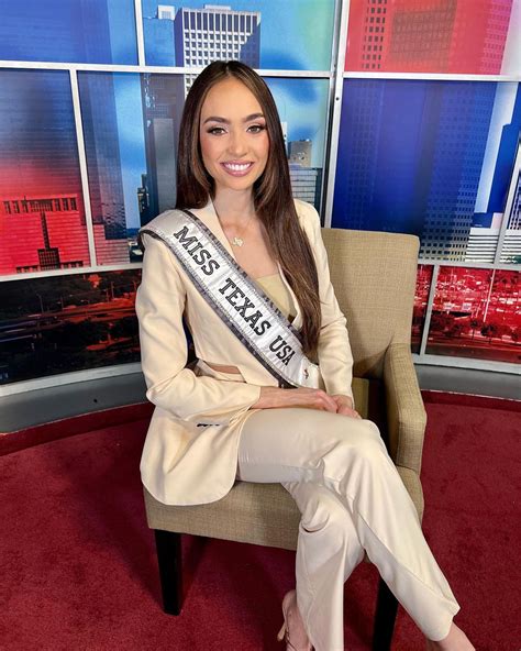 Miss Texas R Bonney Gabriel Crowned Winner Of Miss Usa 2022 Tampascoop