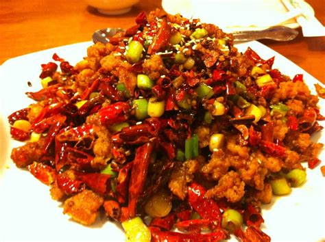 Typically szechuan chicken uses eggs and cornstarch to batter the chicken. Szechuan fried chicken cubes | Yelp