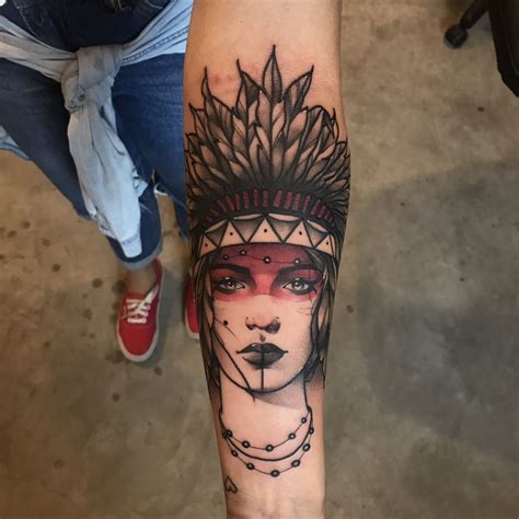 In indigena tattoo lavorano erika e andrea. Pin de Brady Garnett em perminent creativity | Tatuagem, Tatuagem feminina, Tatuagens femininas ...