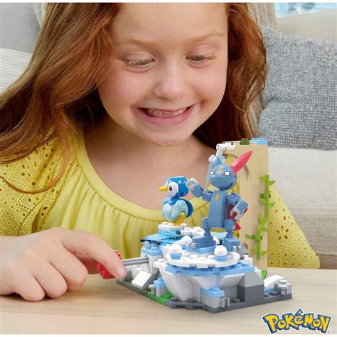 Mega Construx Mega Pokemon Piplup And Sneasels Snow Day With Motion