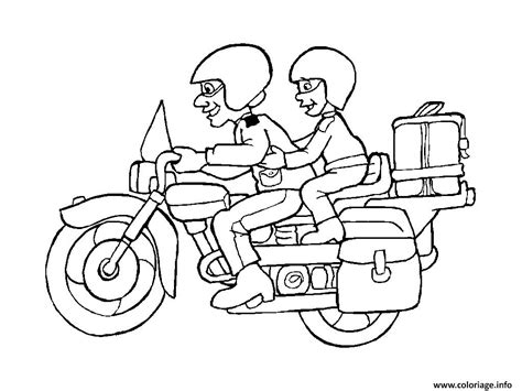 Il y a de beaux coloriages de voiture, d'avion et de bateaux. Coloriage Moto Facile 46 dessin