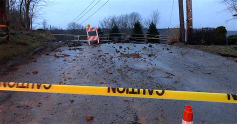Water Main Break Causes Road To Buckle In Collier Twp Cbs Pittsburgh