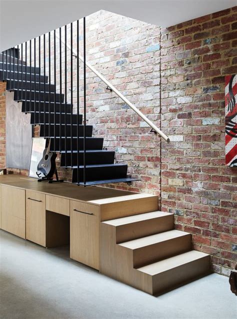 15 Stunning Industrial Staircase Designs That Will Catch Your Eye