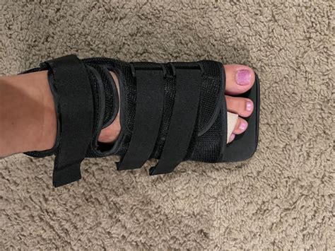 Best Foot Fracture Recovery Shoe Braceabilitys Broken Toe Boot
