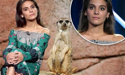 Caitlin Stasey Posts Bizarre Snap Of Herself With A Meerkat On Instagram Daily Mail Online
