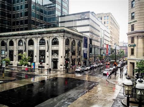 #rainy #afternoon #downtown #montreal #eatoncentre #gap #bananarepublic #mcgill… | Eaton centre ...
