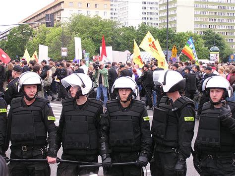 Free Police protecting the demonstration Stock Photo - FreeImages.com