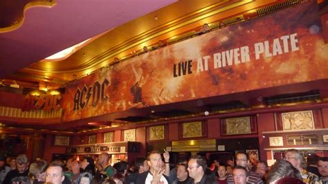 Tour information, photos, news, fan club and store. AC/DC Belgium 'Bedlam in Belgium Blog' - ACDC België ...