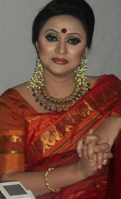 Pin By Krishnak On My Sexy Aunty Beauty Face Fashion Beautiful
