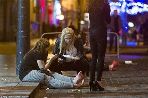 Britain Wakes Up After Years Biggest Christmas Parties Night Out