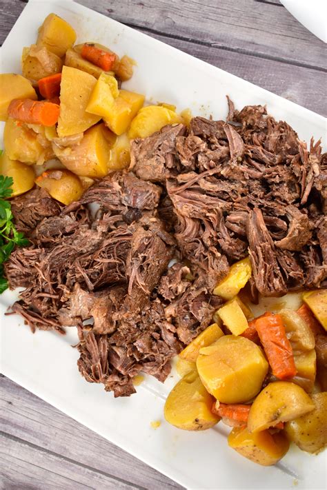 As much as i love a good pot roast, make on the stove, slow cooker, or instant pot, i can't stand the mushy veggies. Instant Pot Sunday Pot Roast Recipe - 7 Points - LaaLoosh