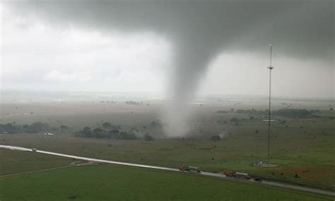 Drone Follows Oklahoma Tornado Captures Incredible Footage Kutv