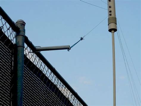 The Fence Fan Dipole By W Hdg A Quick Easy And Inexpensive Multiband Antenna Ham Radio