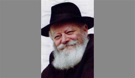 Newly Released Bio Of Rabbi Schneerson Hits New York Times Bestseller