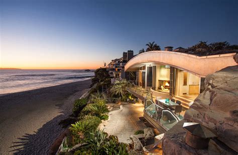 Bill Gates Melinda Gates Buy Oceanfront Villa Worth Rs 328 Crore In San