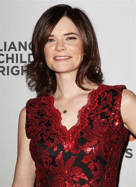 Hot Pictures Of Betsy Brandt Are An Embodiment Of Greatness The