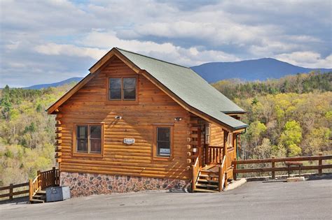 2br Luxury Cabin With Amazing Smoky Mountain Views Updated 2021