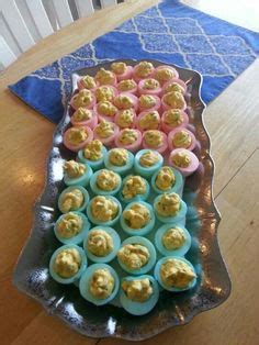 But if you're hosting a short lunch reveal, finger foods are all you'll need. 191 Best Gender Reveal Food Ideas images | Gender reveal ...