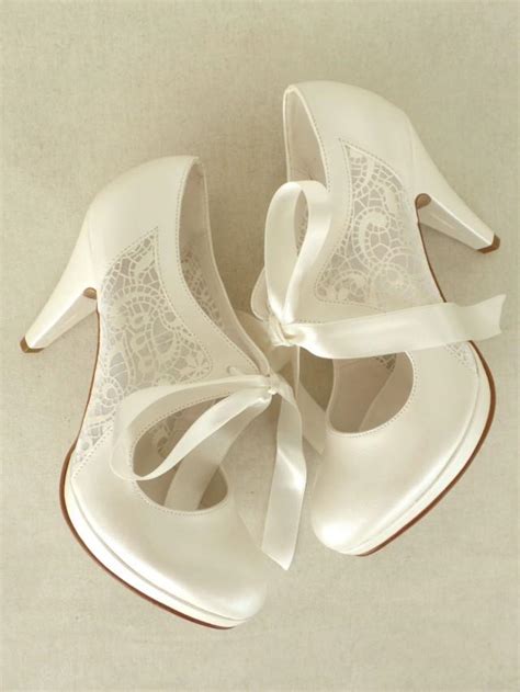 Wedding Shoes Bridal Shoes With Ivory Lace And Satin Ribbons 4heels