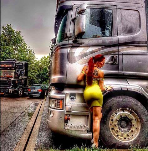 Best Hot Chicks And Rigs Images Trucks Girls Custom Big Rigs Big Rig Trucks