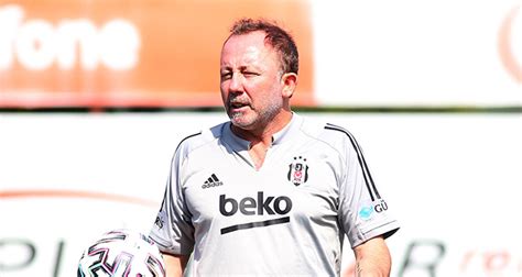 Siteler bjk.com.tr kartalyuvasi.com.tr kartalyuvasi.eu besiktastravel.com facebook beşiktaş jk beşiktaş i̇ngilizce. Beşiktaş, Konyaspor maçının hazırlıklarına başladı