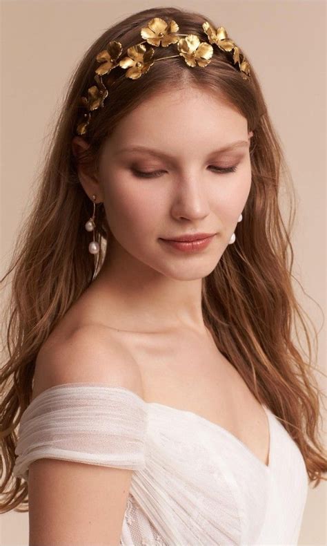10 Beautiful Bridal Tiaras For Every Bridal Style Headband Hairstyles Hippie Headband