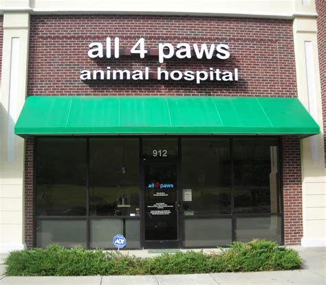 All 4 Paws Animal Hospital 19 Reviews Veterinarians 912 W