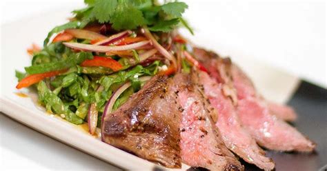 1/2 inch ginger, finely chopped 8 cloves garlic, finely chopped 120 ml peanut butter 60 ml soy sauce 3 tbsp toasted sesame oil 60 ml water 3. Chilled Soy-Lime Flank Steak Salad | Recipe | Flank steak ...