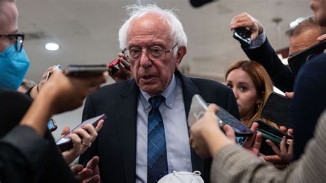 Bernie Sanders Fearing Weak Democratic Turnout Plans Midterms Blitz The New York Times