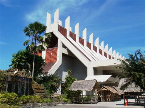 Looking for something out of the ordinary? File:Sabah Museum, Kota Kinabalu, Malaysia.JPG - Wikimedia ...