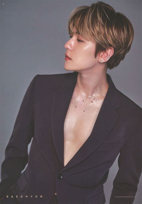 baekhyun 181206 2019 season s greetings poster selebritas people magazine baekhyun