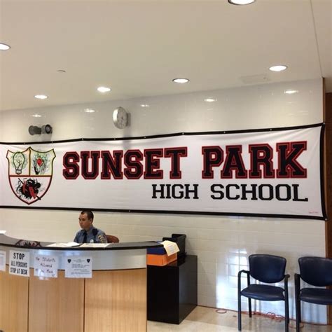 Sunset Park High School Colegio Secundario En Greenwood Heights