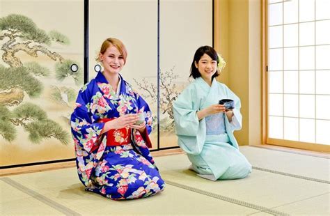 Tea Ceremony And Kimono Experience Kyoto Maikoya Tea Ceremony Japan Experiences Maikoya Tea