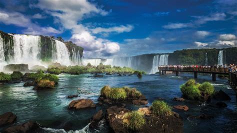 Argentina Iguazu Falls Walking Tour1 1600x900 Americas Hub World Tours