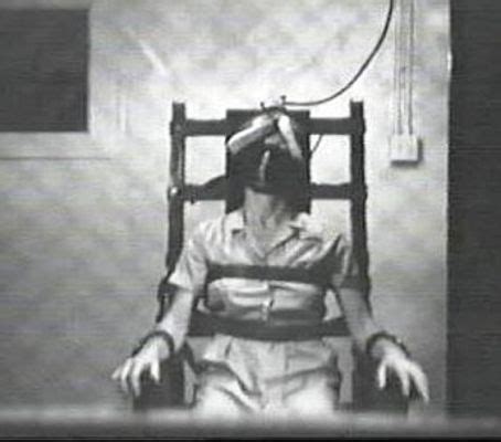 ELECTRIC CHAIR Womanexecutionfetish