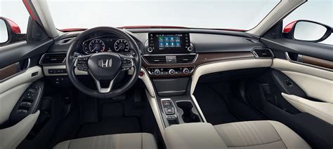 Make Your Car Your Own With 2018 Honda Accord Sedan Accessories