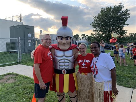 Mascot Marketing: 7 Tips to Take Professional Photos on Your Phone