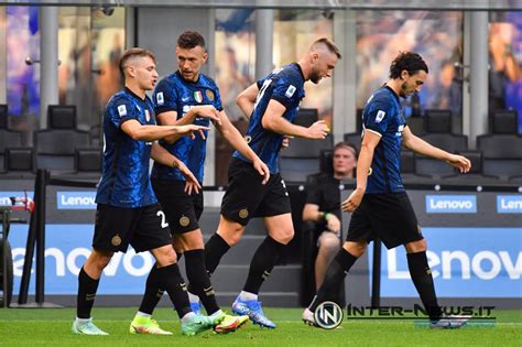 Video Inter Genoa 4 0 Serie A Gol E Highlights Della Partita
