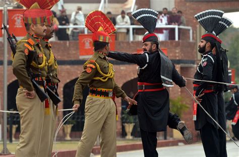 India vs. Pakistan: As War Threats Loom, Here's How the Nuclear Rivals ...