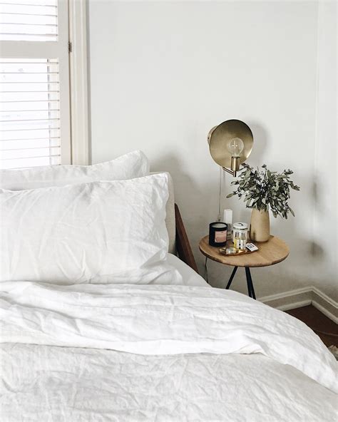 The need to tumble dry linen sheets isn't the end of the world, but if you have a line that can be hung from the outside, it will last even longer. Linen Venice Set | Parachute | Bed linens luxury, White ...