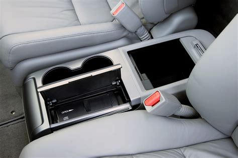 2008 Honda Cr V Vins Configurations Msrp And Specs Autodetective