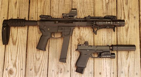 Happy Glocktober! My Gen 5 Glock 19 and Foxtrot Mike Side-Charging 9mm